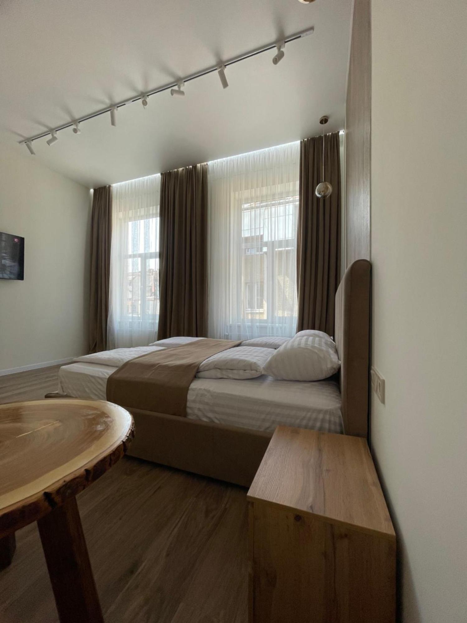 Тиктора, 3 Центр Apartamento Lviv Exterior foto