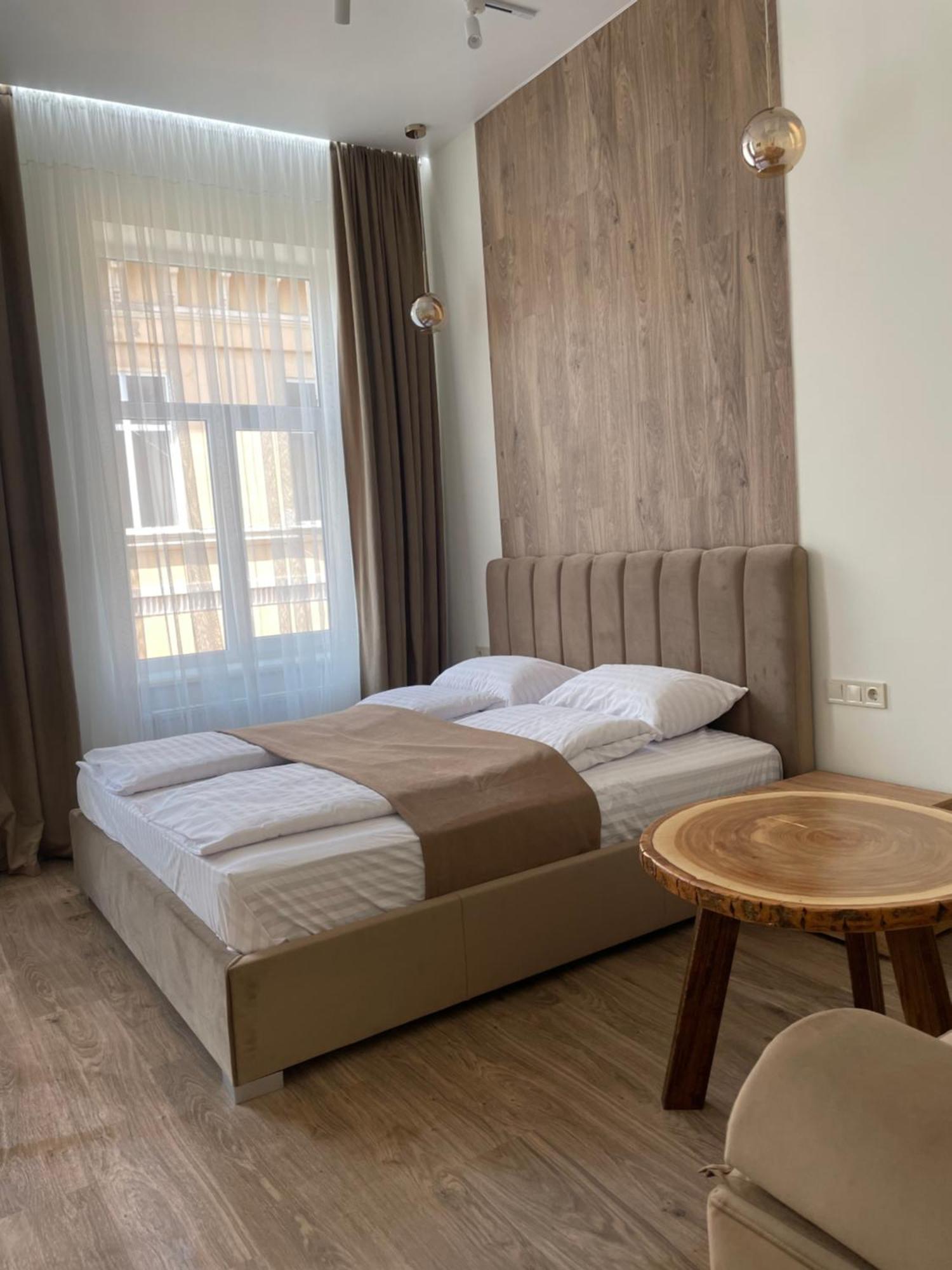 Тиктора, 3 Центр Apartamento Lviv Exterior foto